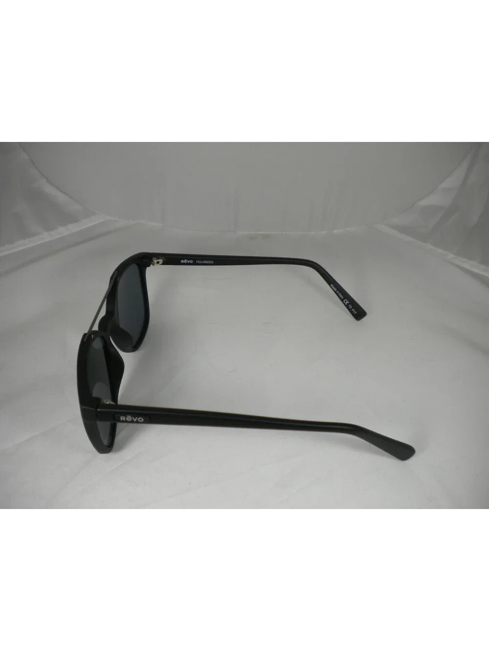 REVO RE 1040 CLAYTON BLACK STEALTH POLARIZED (R-143)